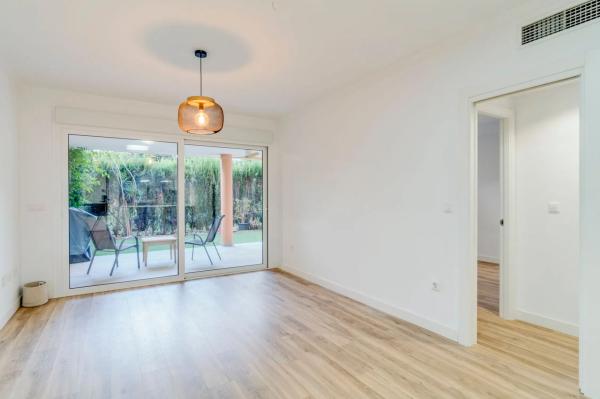 Apartment for sale in  Conjunto Ciudad Residencial Tiempo Libre, 5, Marbella photo 4