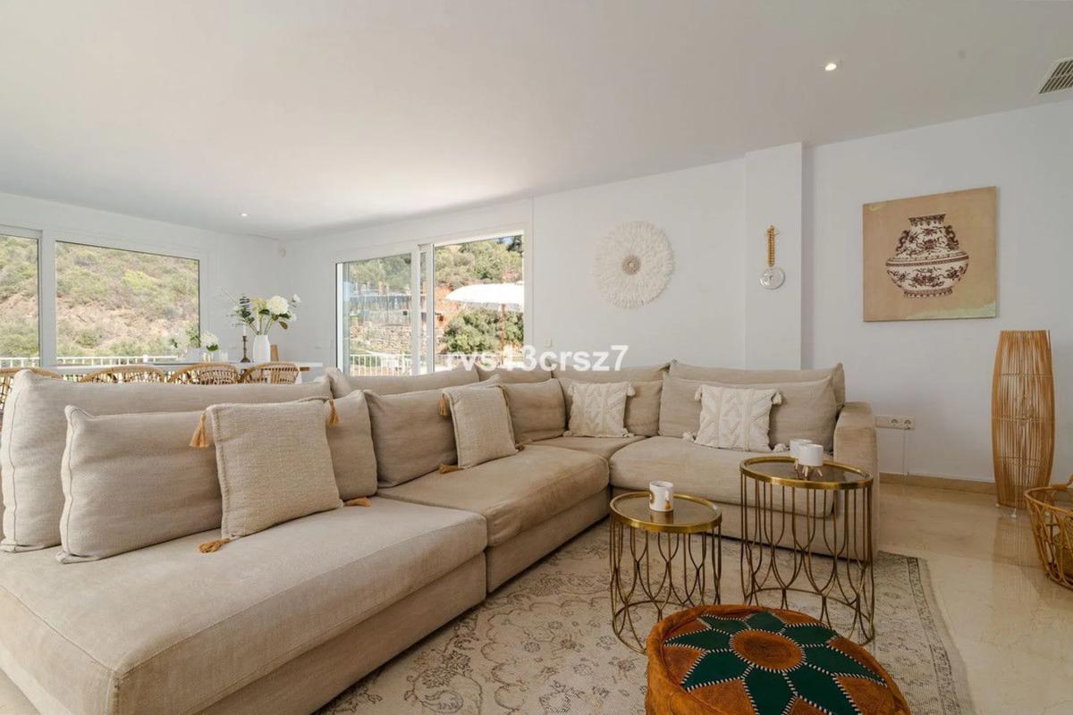 Venta de chalet independiente en Urbanización el Rosario, Marbella
 photo 2