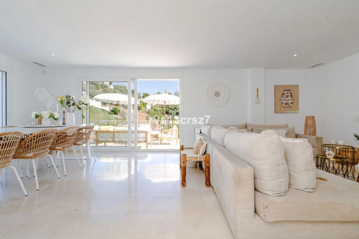 Venta de chalet independiente en Urbanización el Rosario, Marbella
 photo 3