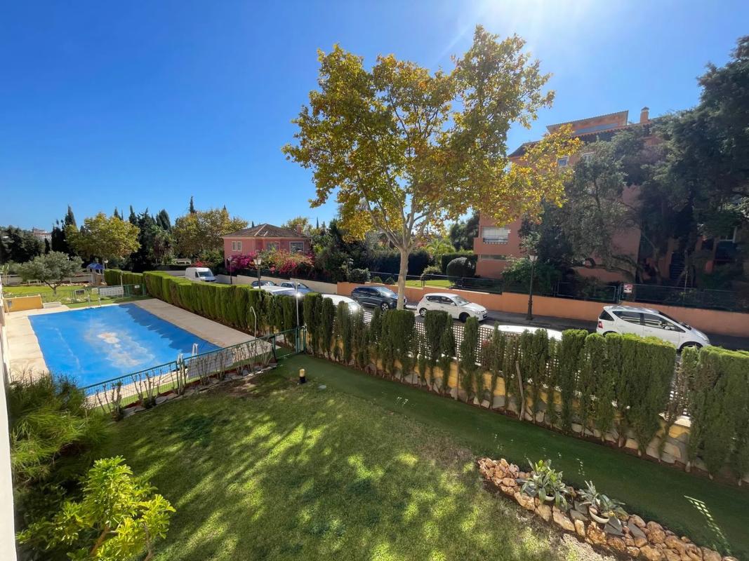 Venta de piso en Calle San Manuel, 28, Marbella
photo 1