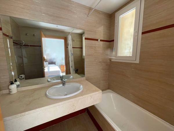 Piso en venta en Calle San Manuel, 28, Marbella
thumbnail 1