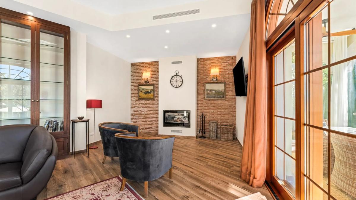 Продажа отдельного шале в Calle los Claveles, Марбелла photo 4