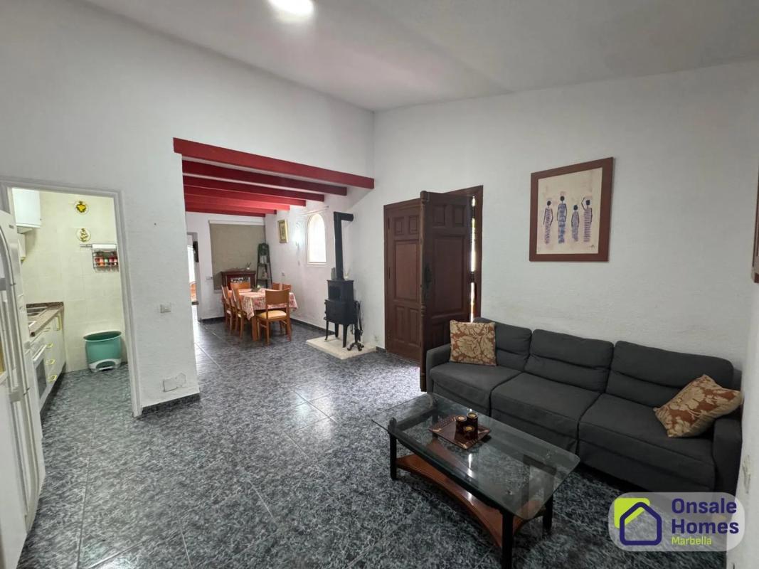 Sprzedaż niezależnego domku jednorodzinnego w Barrio El Rosario-Ricmar, Marbella photo 4