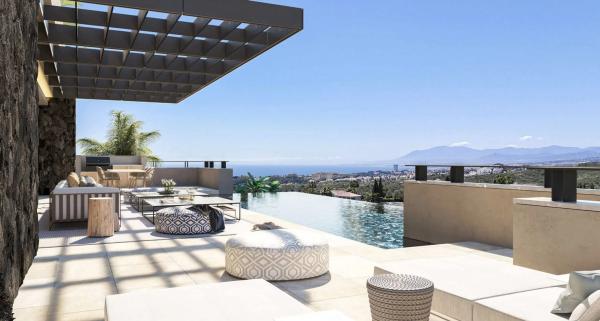 Independent chalet for sale in Avenida del Rosario, 481, Marbella
photo 1