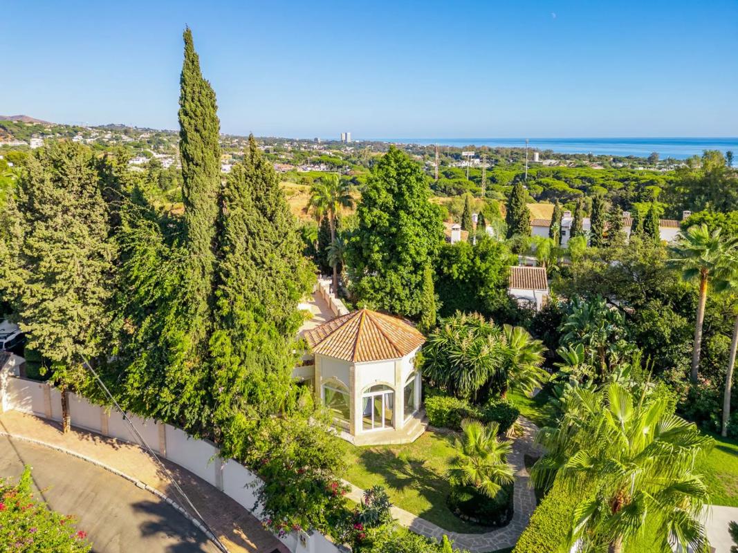Venta de chalet independiente en Barrio El Rosario-Ricmar, Marbella
photo 5