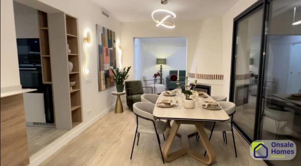 Independent chalet for sale in Calle Madrid, 30, Marbella
thumbnail 2