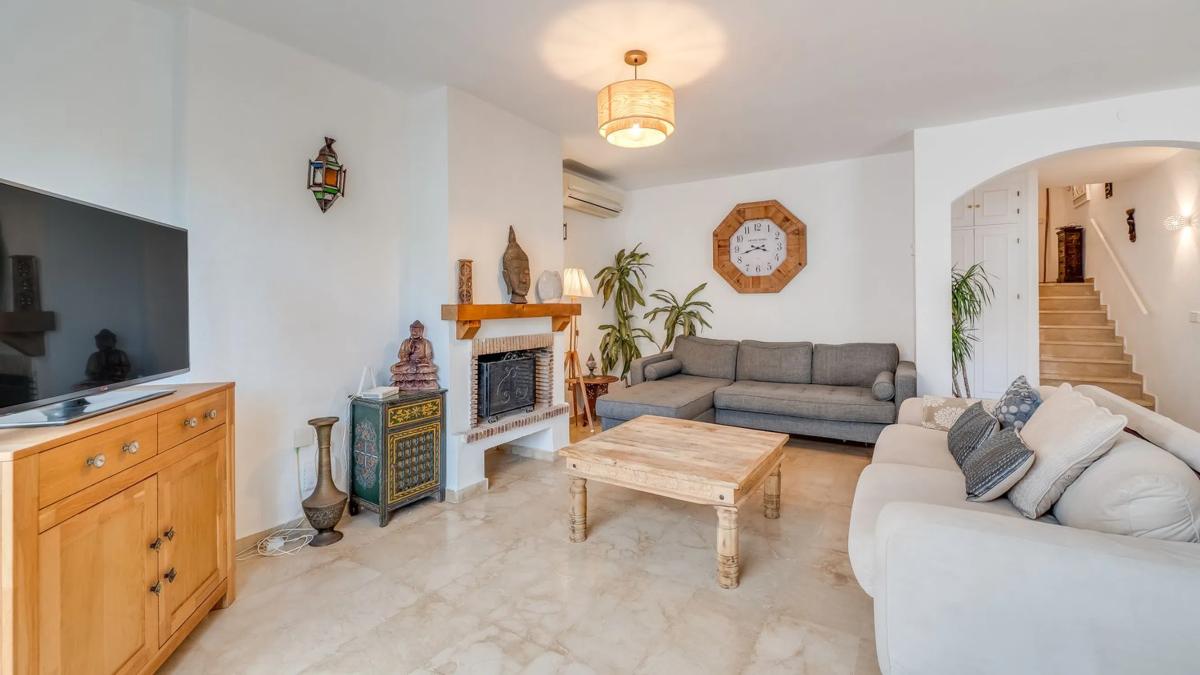 Venta de chalet adosado en  Calle berlin , Marbella photo 4