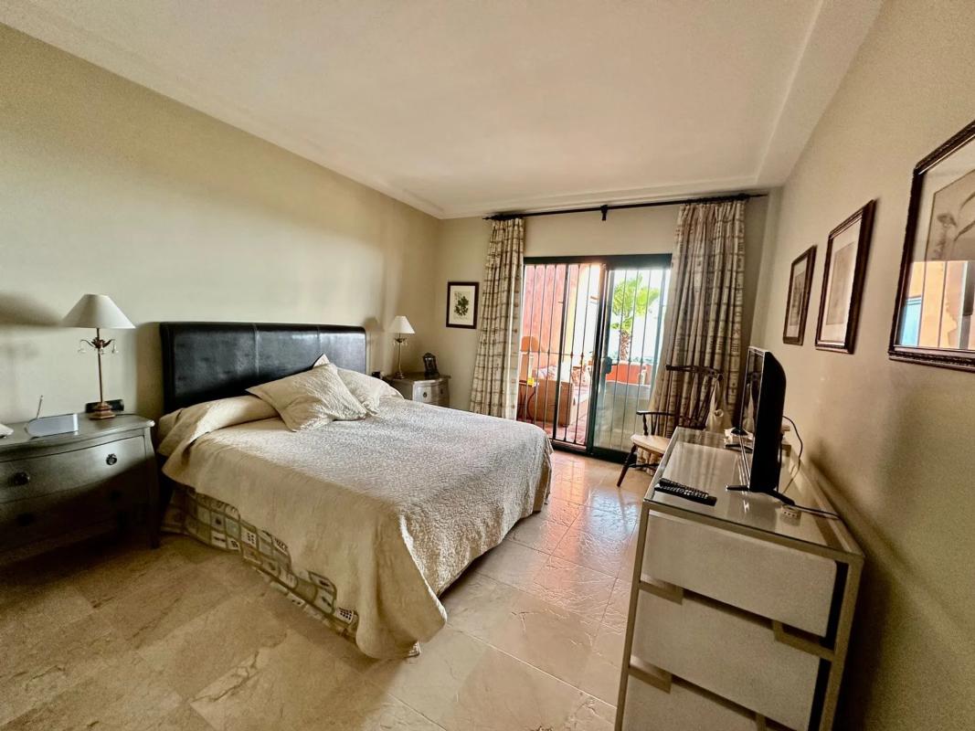Venta de piso en Calle Sand, 56, Marbella
 photo 4