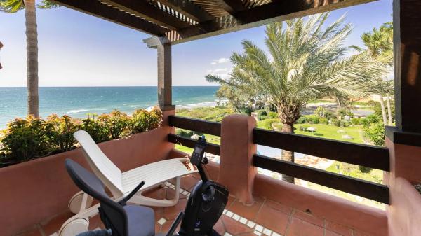Дуплекс на продажу в Urbanizacion Alicate Playa, 1, Марбелла photo 4