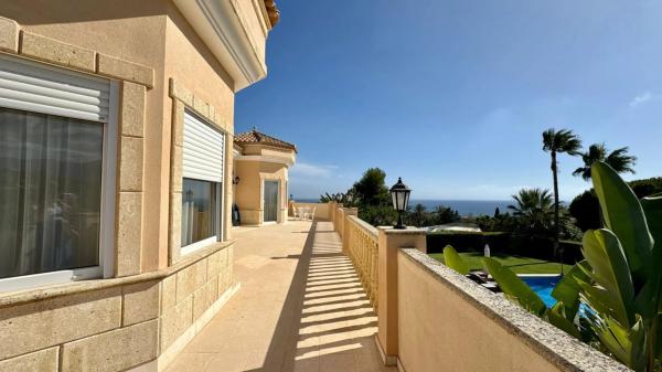 Independent chalet for sale in Barrio El Rosario-Ricmar, Marbella
 photo 4