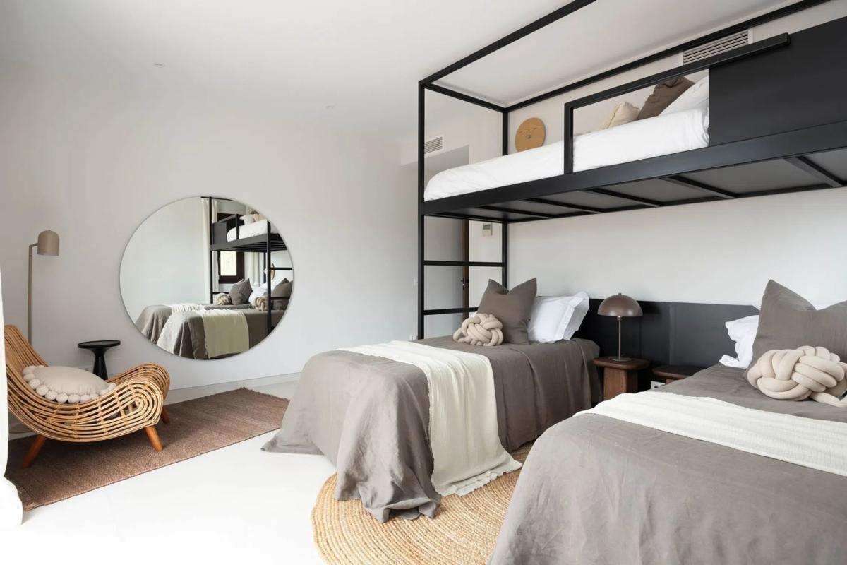 Venta de chalet independiente en Barrio El Rosario-Ricmar, Marbella
photo 3