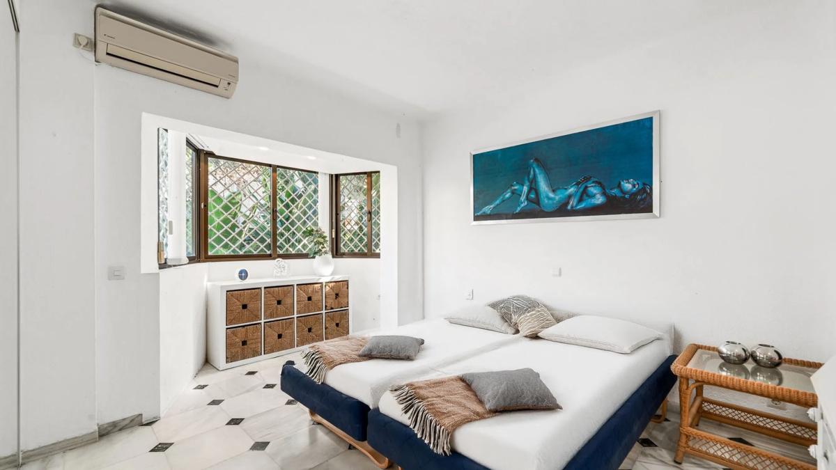 Venta de chalet independiente en Urbanización el Rosario, Marbella
photo 5