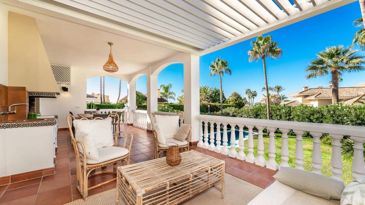 Sprzedaż niezależnego domku jednorodzinnego w  Avenida del Limonar, Marbella photo 2