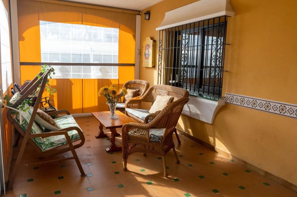 Sprzedaż niezależnego domku jednorodzinnego w  Calle Madroño, Marbella photo 2