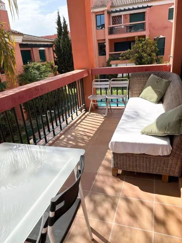 Venta de piso en Barrio Las Chapas-Alicate Playa, Marbella
 photo 5