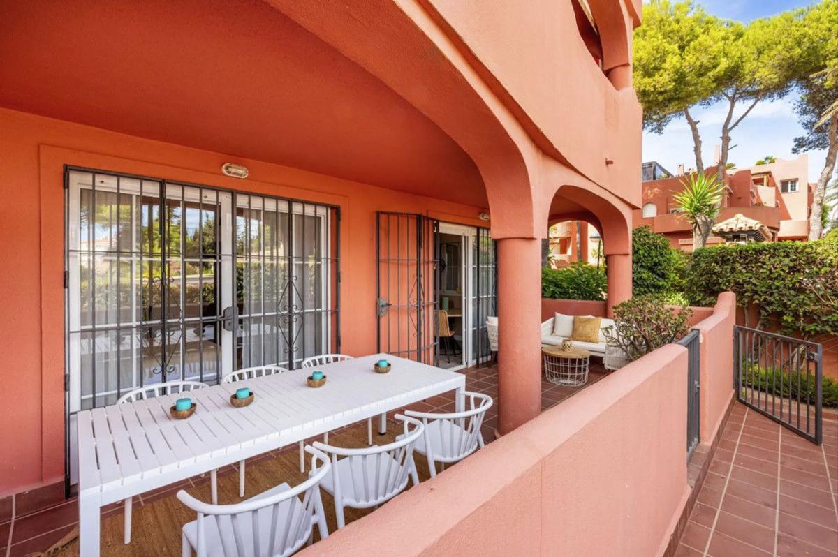 Sale of apartment in Avenida Andasol, Marbella
photo 3
