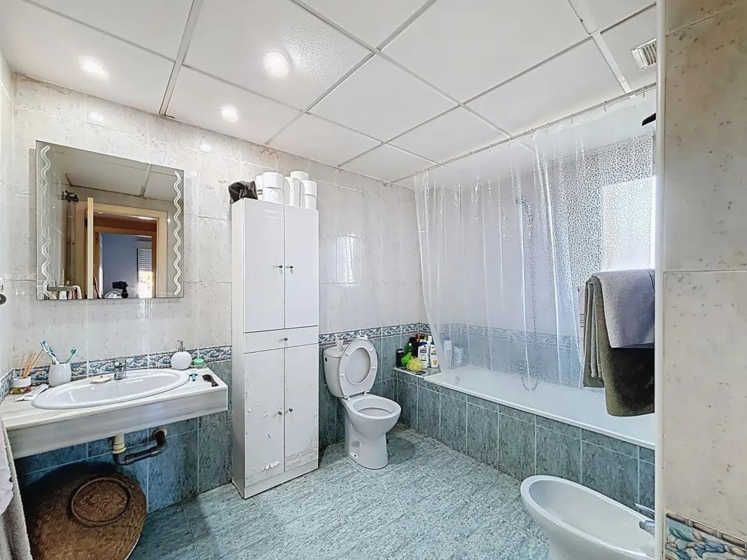 Penthouse sale in Avenida del Limonar s/n, Marbella photo 2