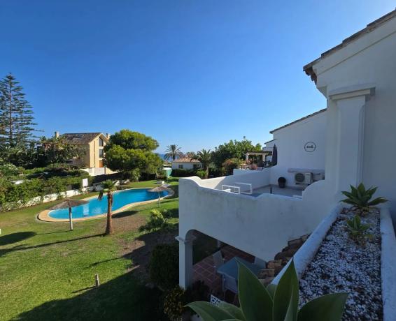Dom szeregowy na sprzedaż w Avenida Playas Andaluzas , Marbella photo 1