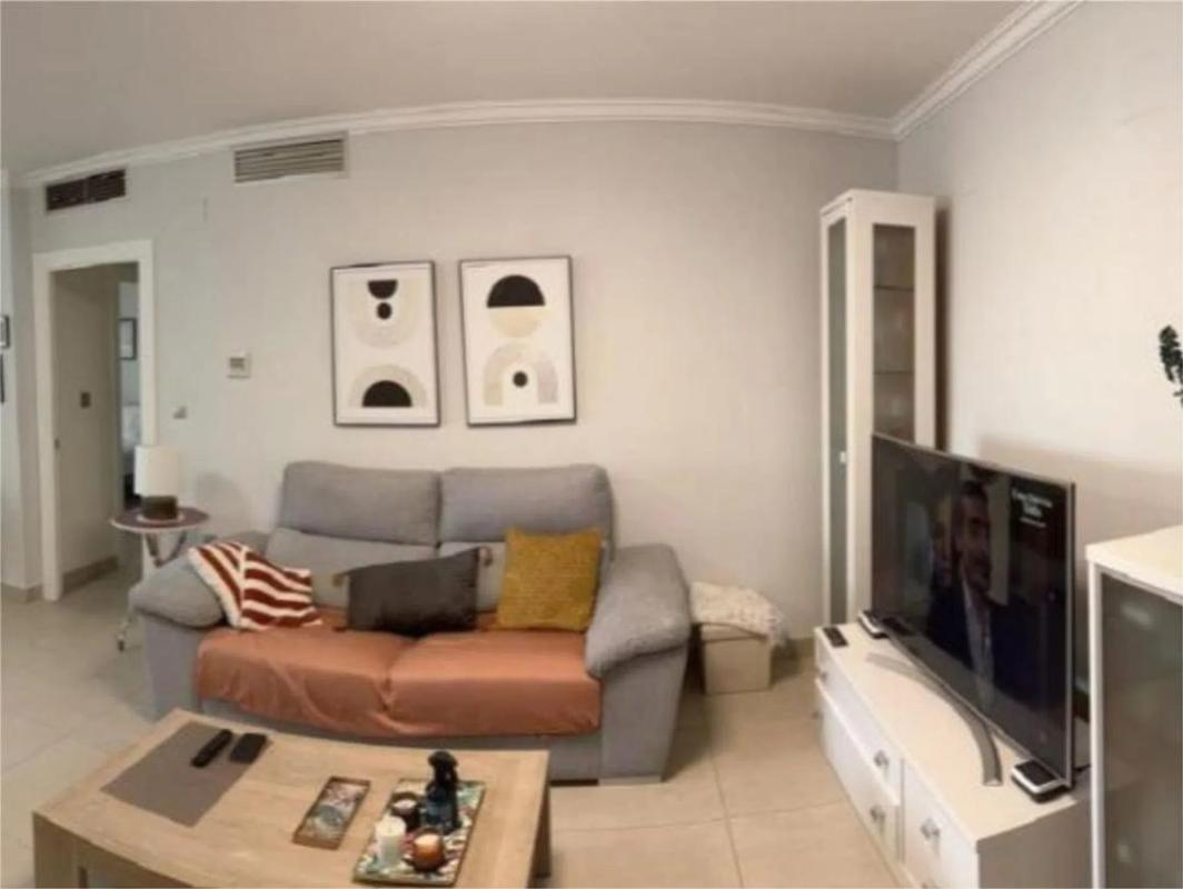 Sale of apartment in Barrio Las Chapas-Alicate Playa, Marbella
photo 3