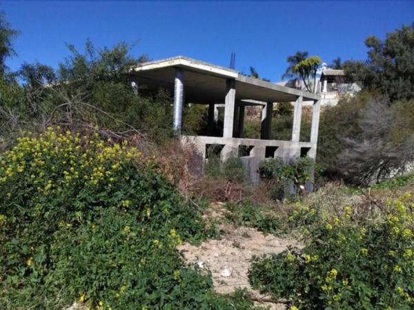 Chalet wolnostojący na sprzedaż w  Avenida del Rosario, Marbella photo 4
