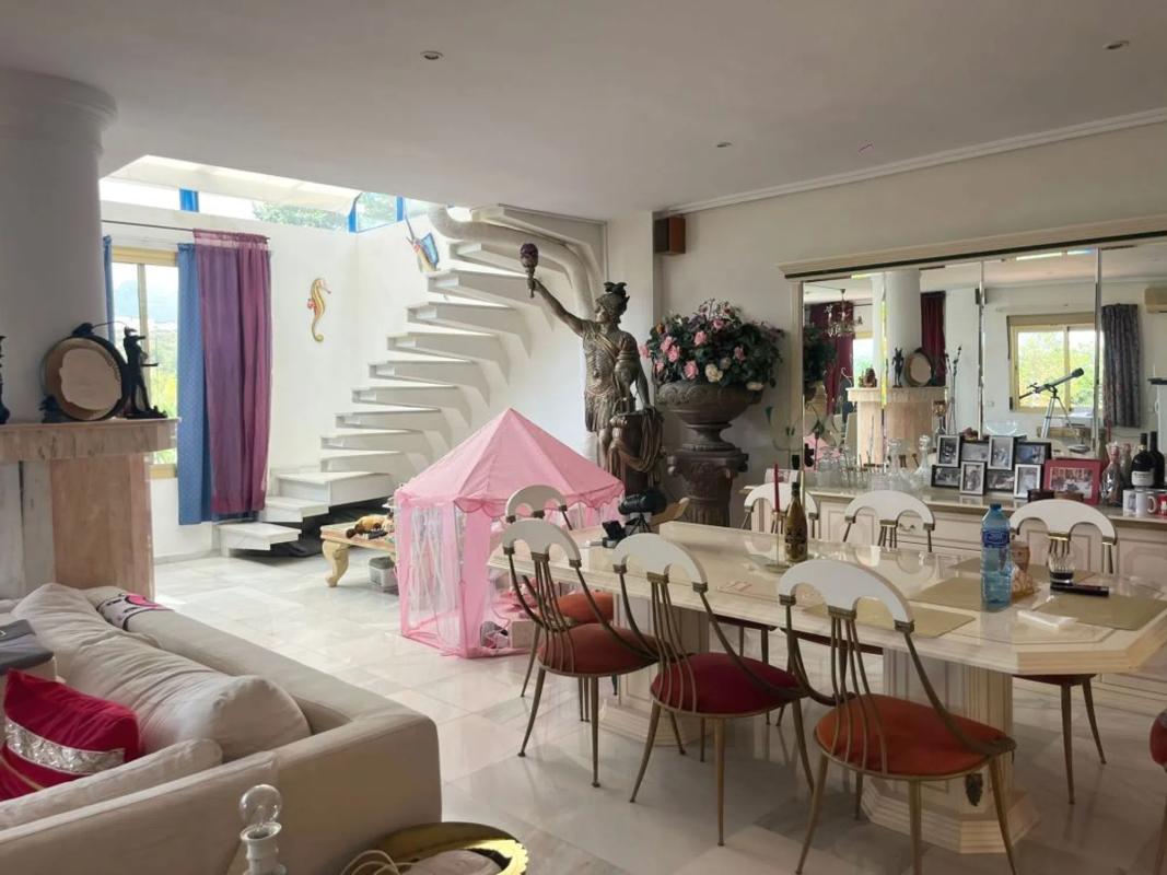 Продажа отдельного шале в Barrio El Rosario-Ricmar, Марбелла photo 5