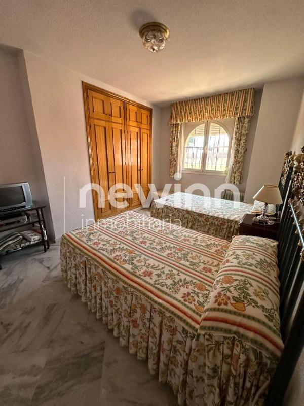 Sale of apartment in Barrio Costabella, Marbella
photo 1