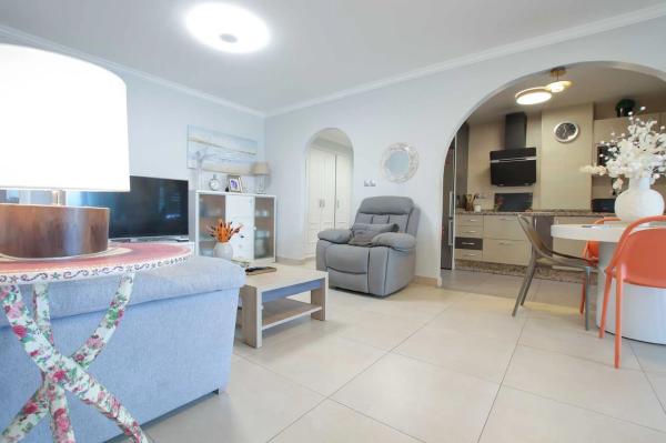 Apartment for sale in  Avenida Jacaranda, Marbella photo 2