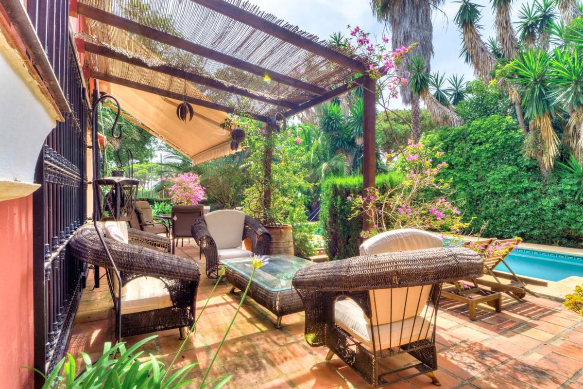 Sprzedaż niezależnego domku jednorodzinnego w  Urbanización el Rosario, 38, Marbella photo 5