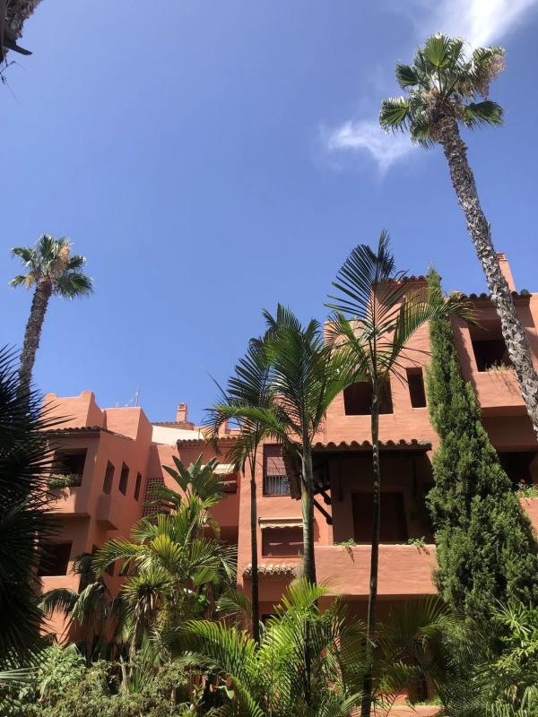 Sale of apartment in Urbanizacion Alicate Playa, Marbella
 photo 3