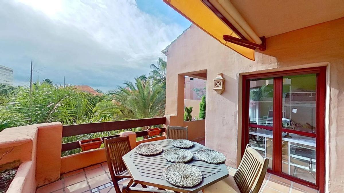 Venta de duplex en Avenida del Gaviero, 5, Marbella photo 1