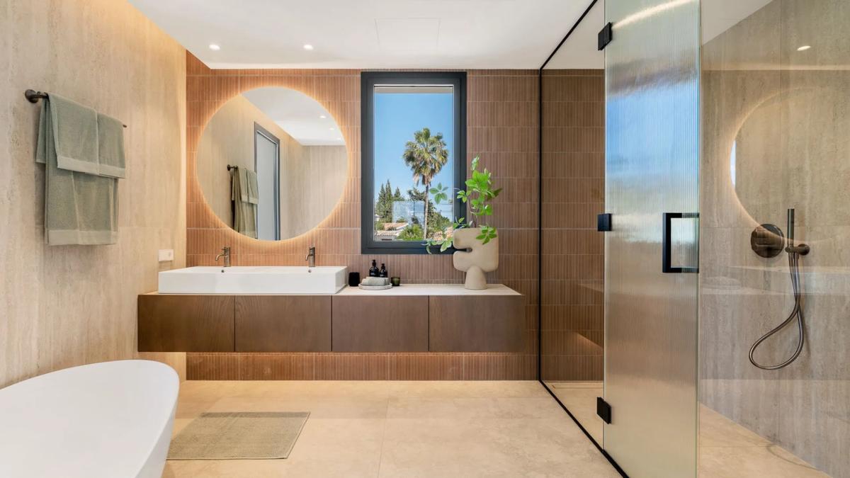 Venta de chalet independiente en Calle los Geranios, 143, Marbella
photo 3