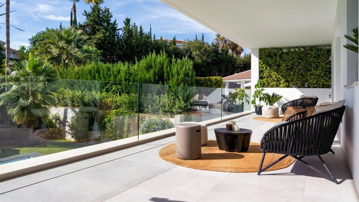 Venta de chalet independiente en Calle las Gardenias s/n, Marbella
photo 2
