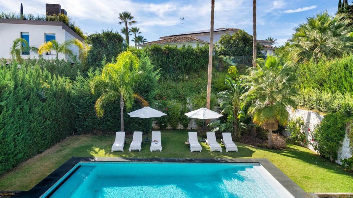 Venta de chalet independiente en Calle las Gardenias s/n, Marbella
photo 3