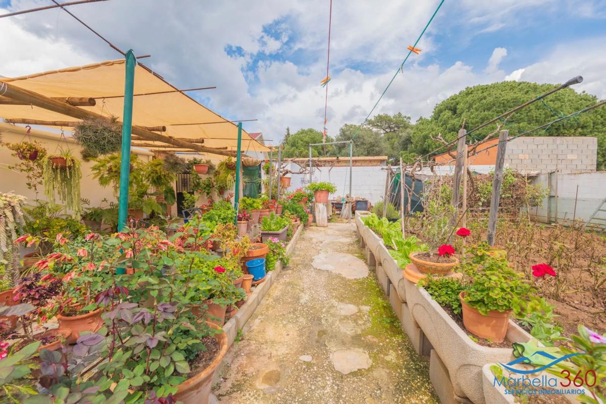 Venta de chalet independiente en Urb. Ricmar s/n, Marbella
 photo 4