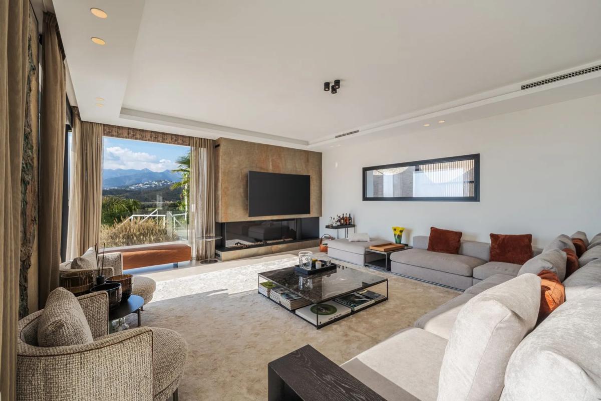 Venta de chalet independiente en Urbanización el Rosario, 125, Marbella
 photo 2