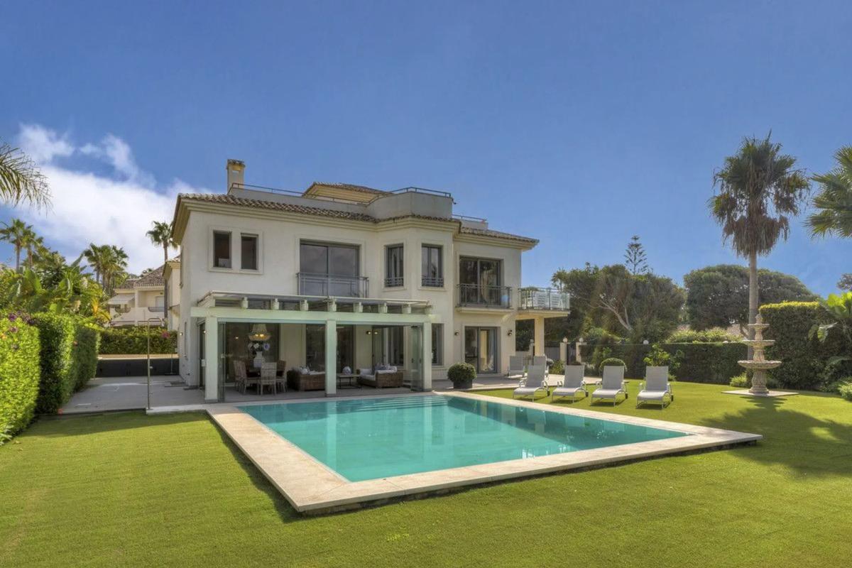 Venta de chalet independiente en Avenida Cervantes, Marbella
 photo 5