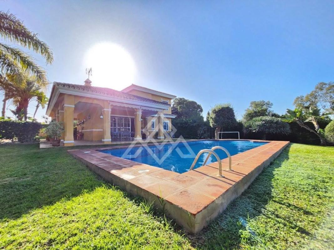 Venta de chalet independiente en Camino de los Leñadores, 87 -86, Marbella
photo 1