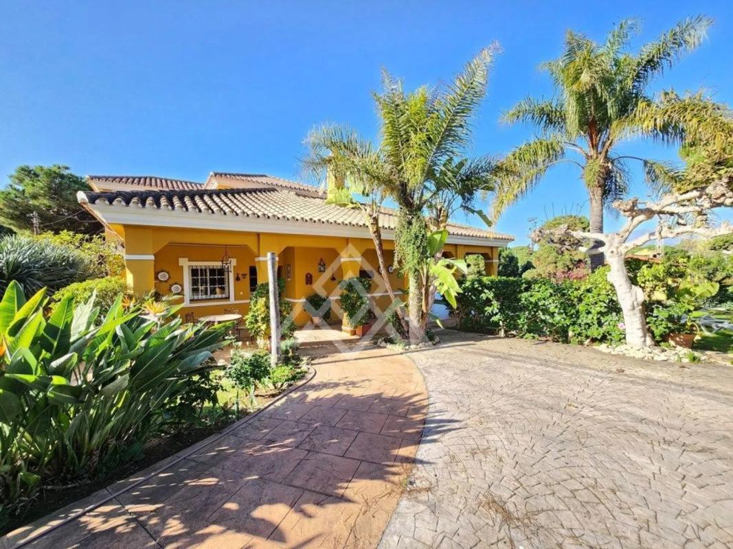 Venta de chalet independiente en Camino de los Leñadores, 87 -86, Marbella
photo 3