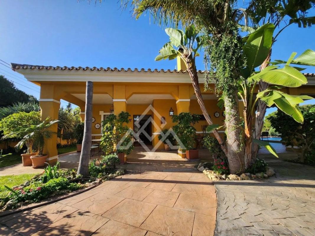 Venta de chalet independiente en Camino de los Leñadores, 87 -86, Marbella
photo 4