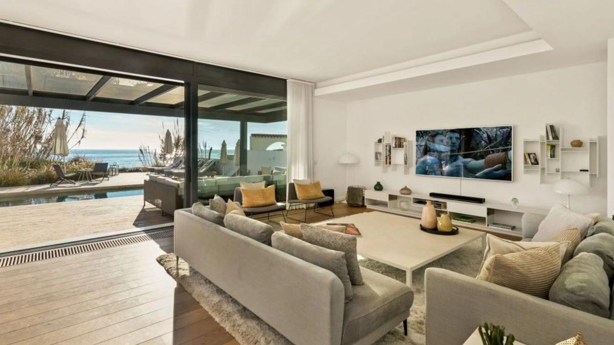 Venta de chalet independiente en Barrio Costabella, Marbella
 photo 3