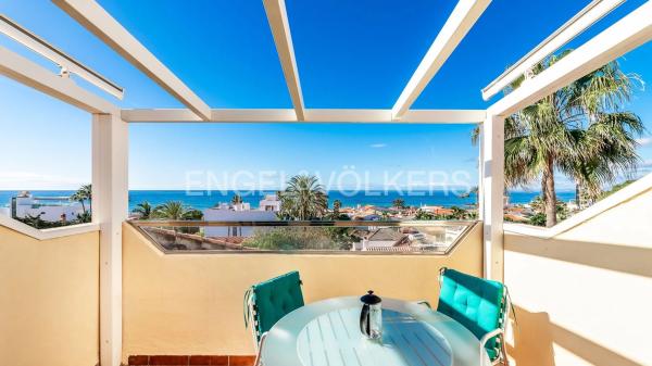 Chalet adosado en venta en  Calle Madrid , Marbella photo 3