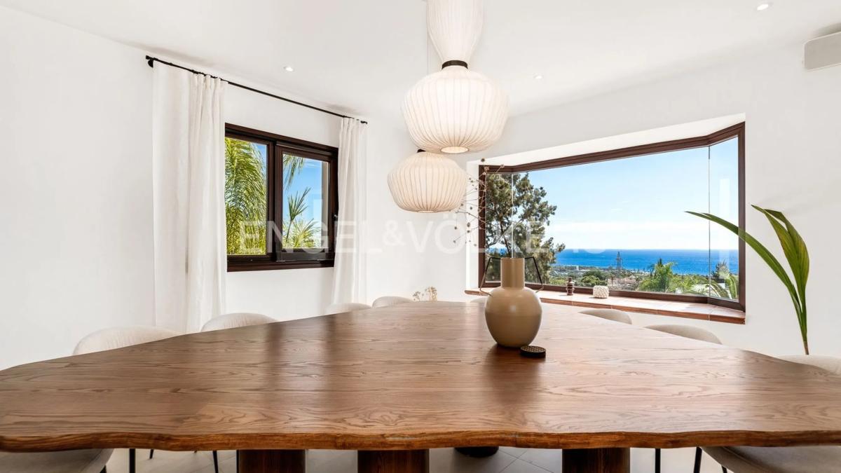 Sprzedaż niezależnego domku jednorodzinnego w Urbanización el Rosario, Marbella photo 5