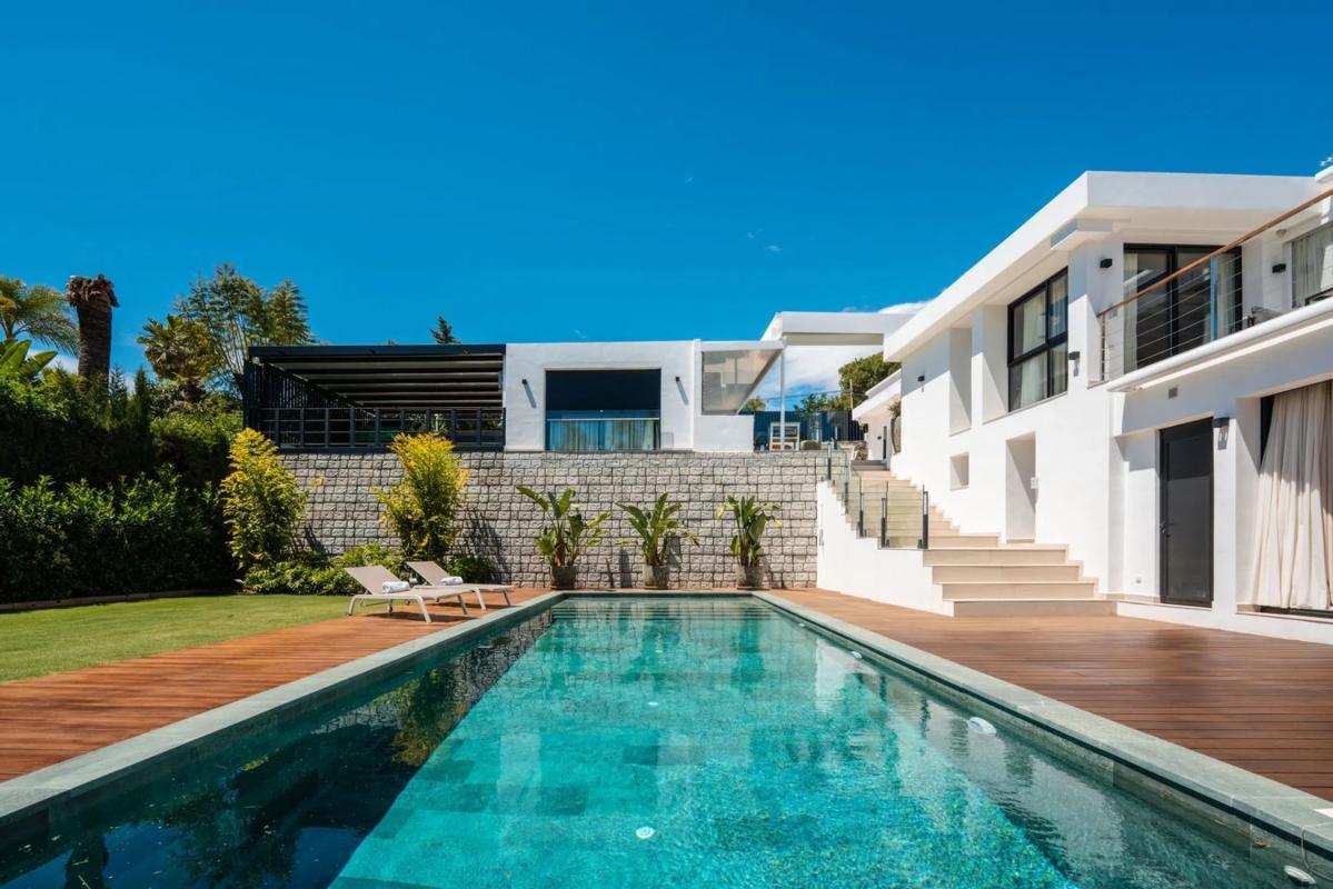 Venta de chalet independiente en Urbanización el Rosario, Marbella
photo 5