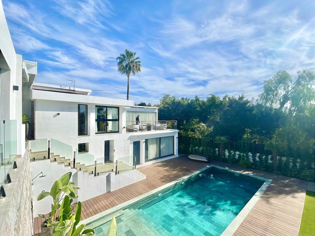Venta de chalet independiente en Calle Urbanización el Rosario, Marbella
photo 2