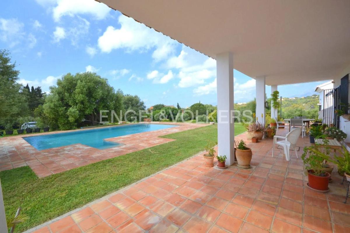 Venta de chalet independiente en Camino de los Leñadores, 68 -56, Marbella
photo 2