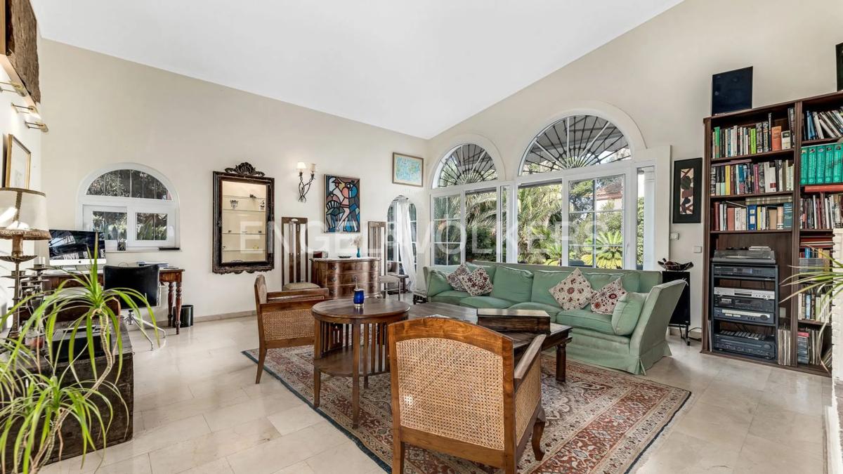Venta de chalet independiente en Avenida los Pinos, Marbella
photo 3