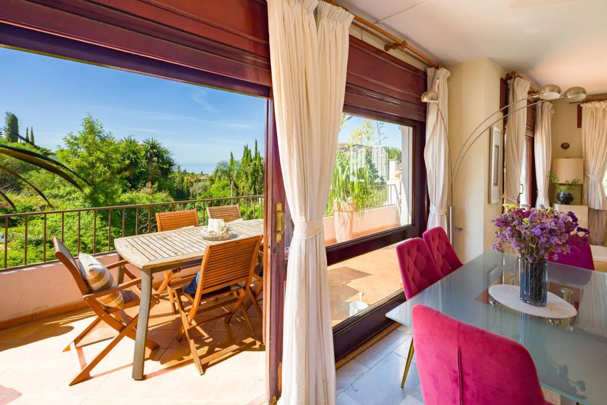 Sprzedaż niezależnego domku jednorodzinnego w Barrio El Rosario-Ricmar, Marbella photo 5