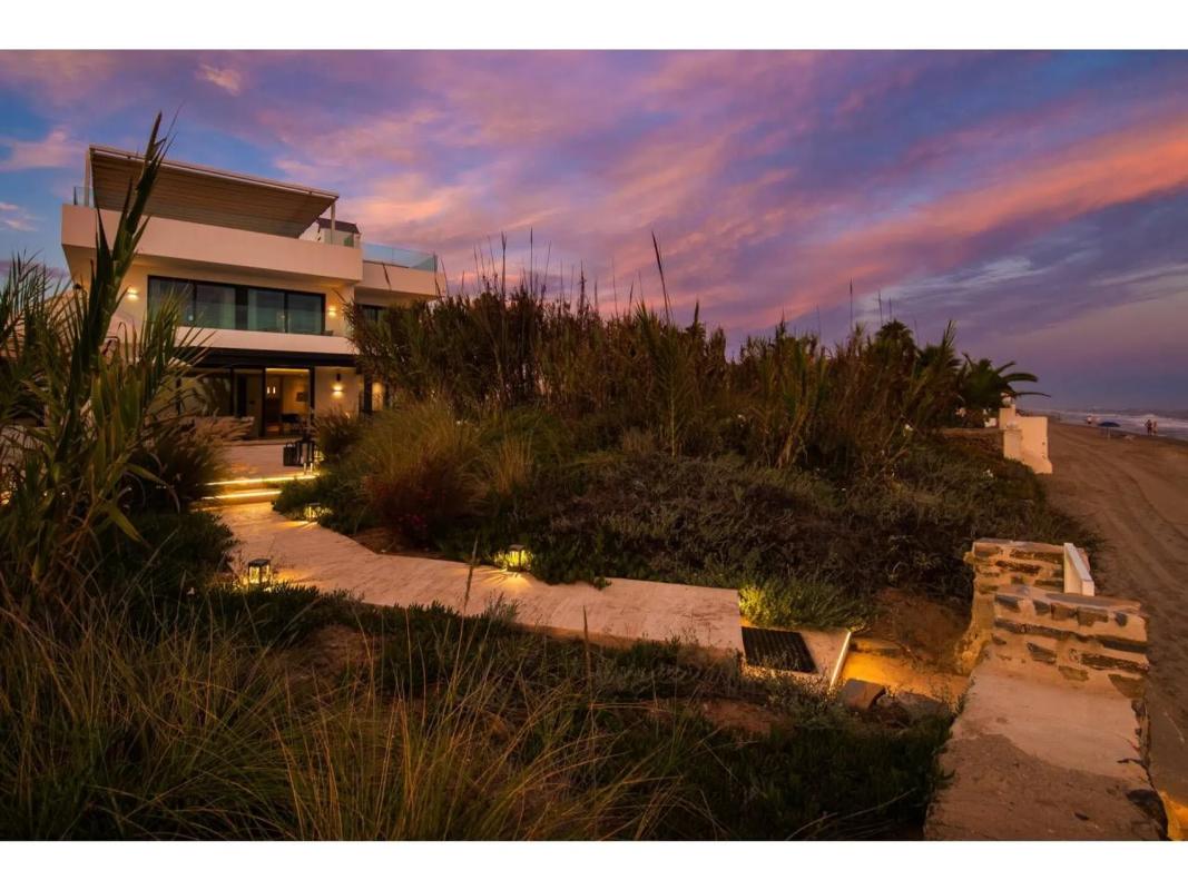Venta de chalet independiente en Barrio Costabella, Marbella
photo 4