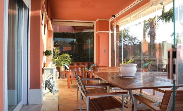 Chalet independiente en venta en Barrio Santa Clara, Marbella
 photo 3