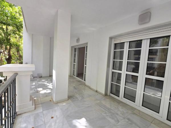 Venta de piso en Calle Ramiro Campos Turmo, Marbella
thumbnail 2
